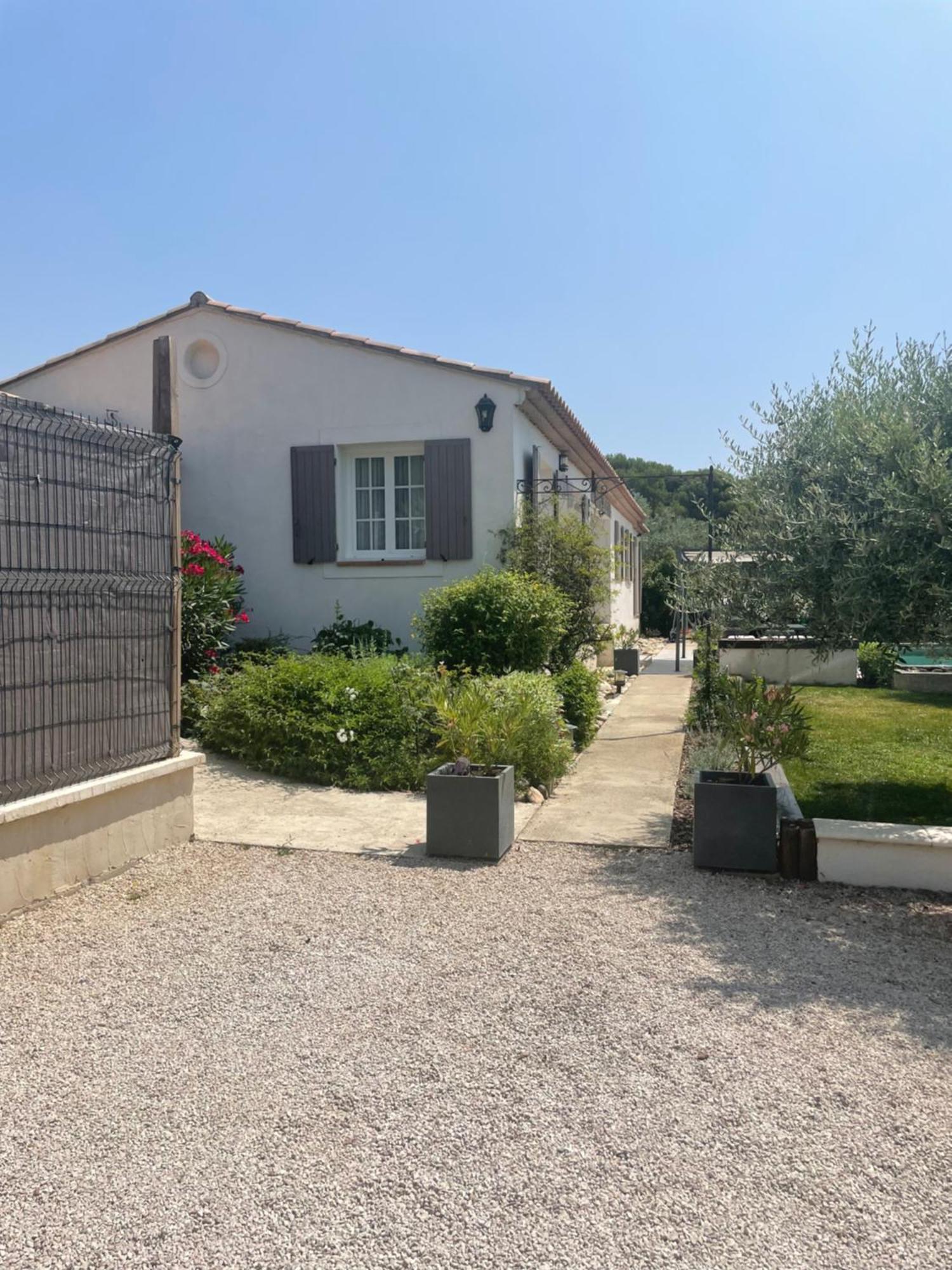 Villa Le Luberon Merindol Экстерьер фото