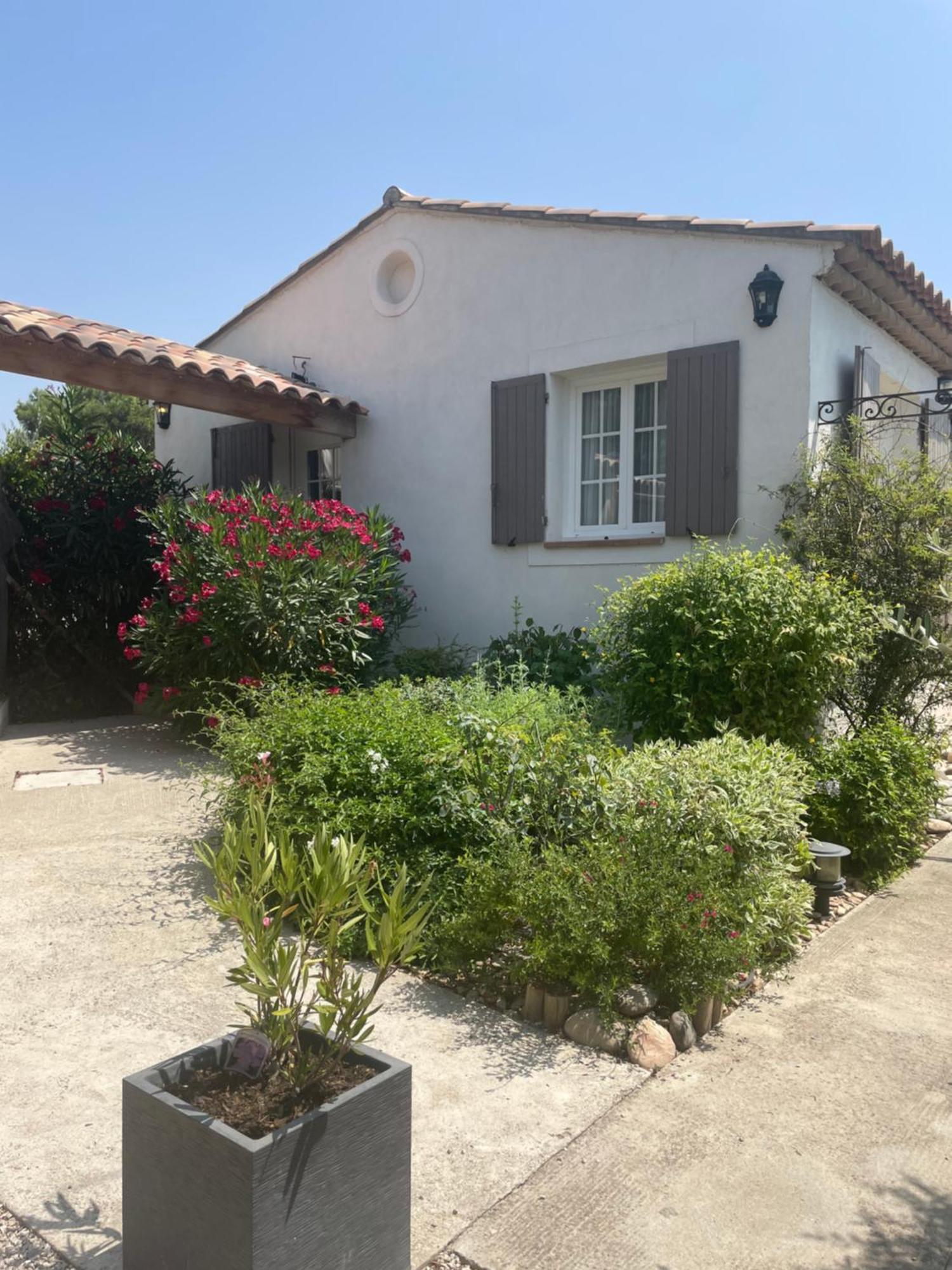 Villa Le Luberon Merindol Экстерьер фото