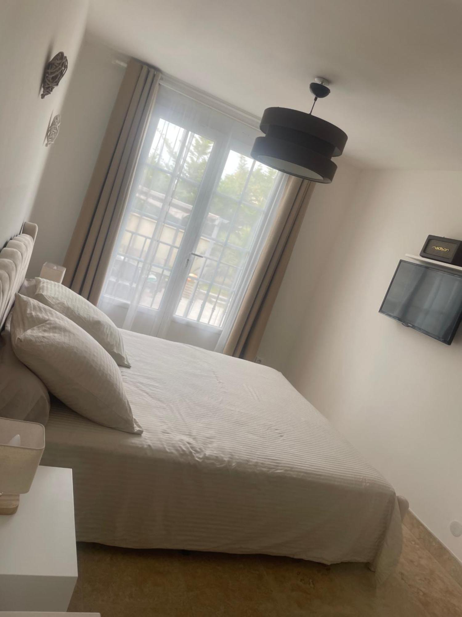 Villa Le Luberon Merindol Экстерьер фото